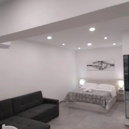 Appartamento Hortenzija Baška Voda