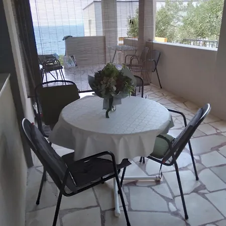 Appartamento Hortenzija Baška Voda